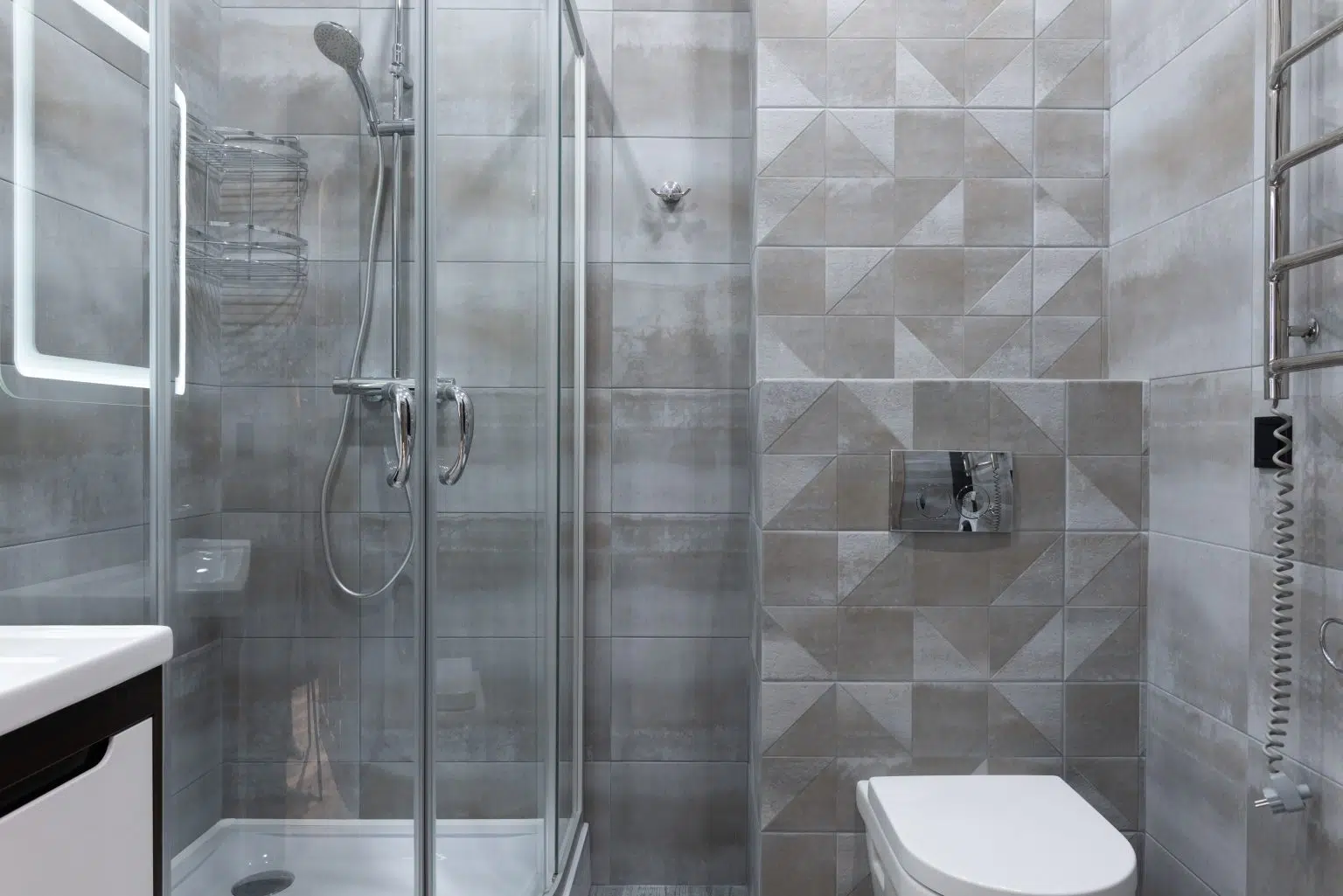 Comment enlever le calcaire sur une paroi de douche